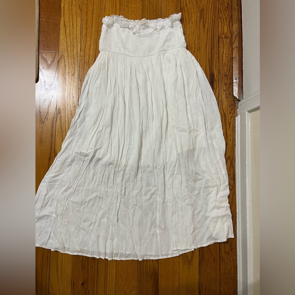 NWOT Promesa Lace Trim Strapless Dress/Skirt